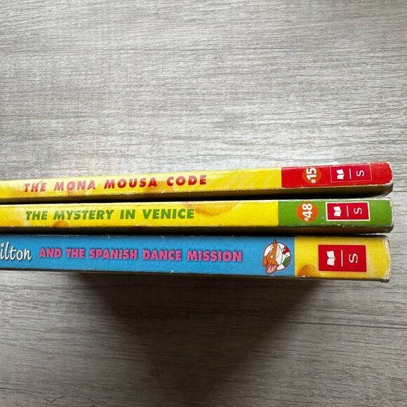 Scholastic book bundle of 3 Geronimo Stilton paperback books - Picture 2 of 7